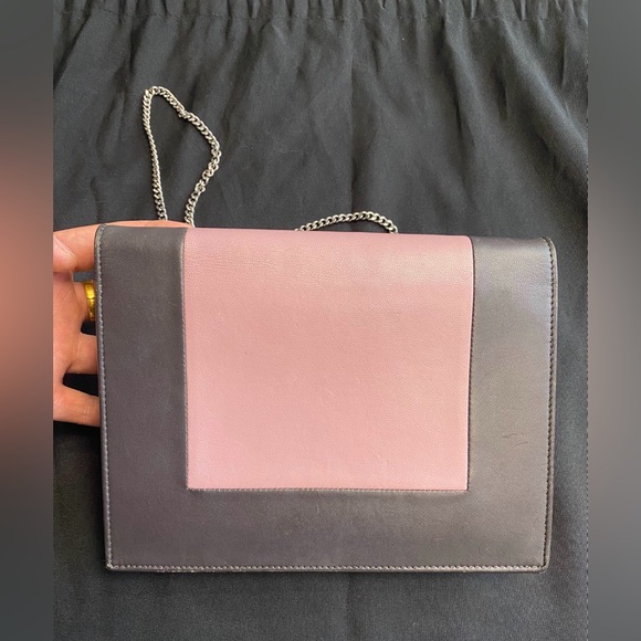 Authentic Celine Frame leather crossbody - Picture 6 of 12